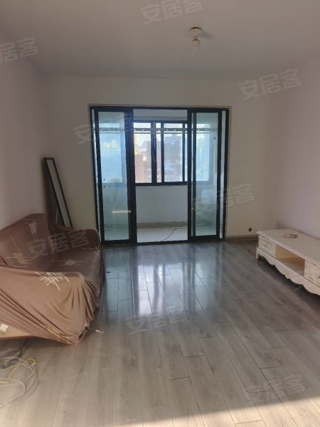 实地拍摄_王大郢沁园_简单装修_家电家具齐全_三房随时看