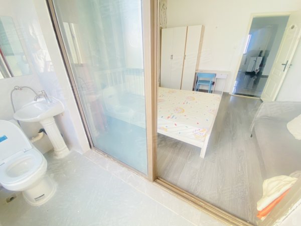 精装朝南主卧阳台独卫（近阳光电源_金桂地铁口）无中介费放心租
