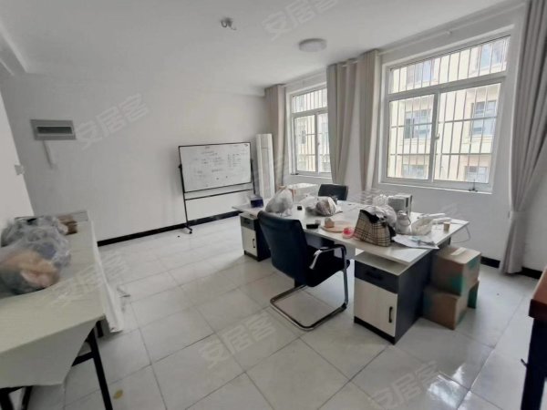 明珠广场_四室二厅二卫_可住家可办公_楼下就是欧风街