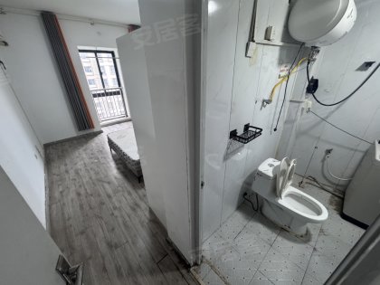 新粮仓_海卉花市_大唐国际_押一付一可短租月付