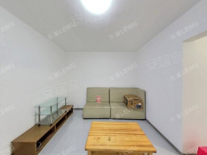 火车站_白马商城_地铁口_惠园_精装两室_家电齐_交通方便