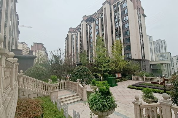 半山府邸