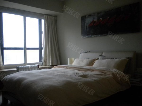 市价买入的委托价格高于股票现在价格!明天资