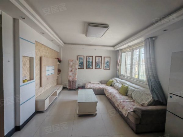 临湖社区_整租3房_家电齐全_拎包入住_看房随时
