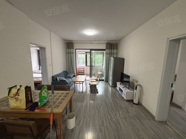 十中后门距离近_带车位_小区大门口_精装四室_随时看房可议价