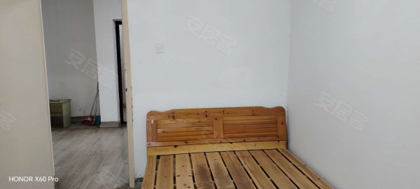 新上家电可配红旗市场聚福家园_电梯房_通风好_2室1厅1卫