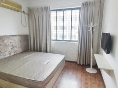 一室一厅 家具家电齐全 可短租广电中心山水檀溪明园整租南北1400元