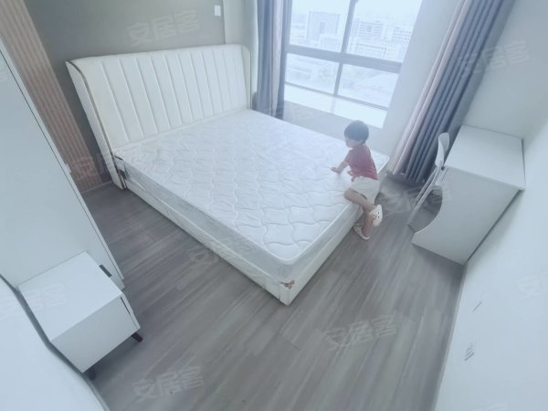 远大尚林苑_独卫大单间_中间楼层_采光好朝南_停车方便