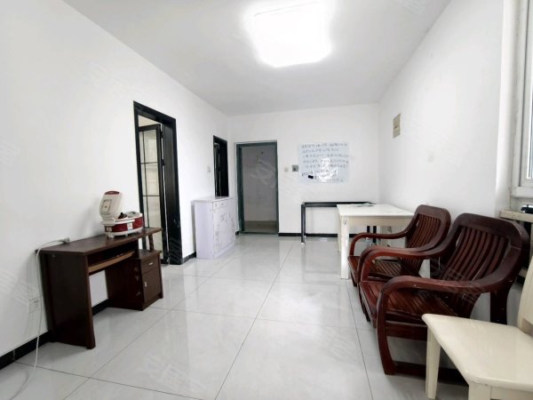 全屋瓷砖地！！！康园南区门口寿春，出门1号线紫庐地铁口近悦方