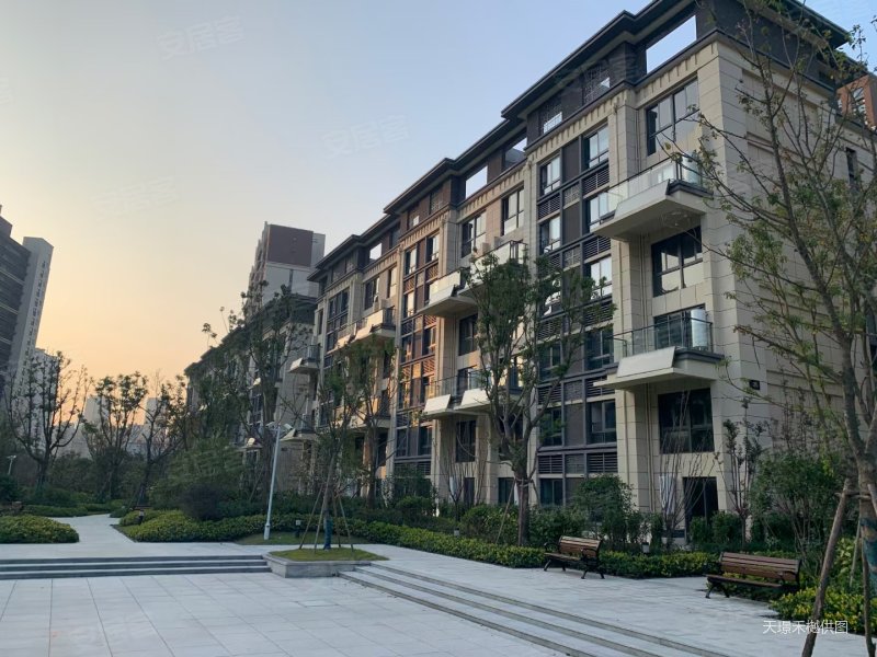 碧桂园湖悦天境花园