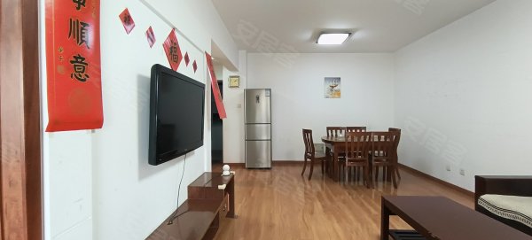 北一环财富广场_3好线地铁口附近_精装修家具家电齐全拎包即住