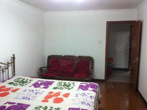 【多图】4号线洋桥角门地铁旁 12号院西南向大