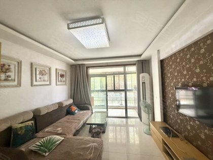 福满华庭_精装三房_四台空调_随时看_拎包入住_家具家电可配