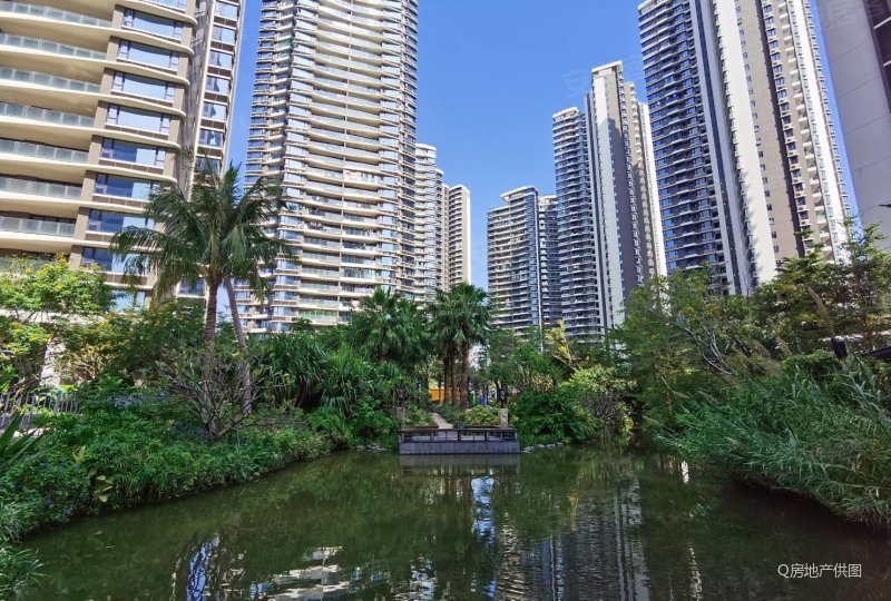 江景躺在沙发上看烟花超大观景阳台华发峰景湾