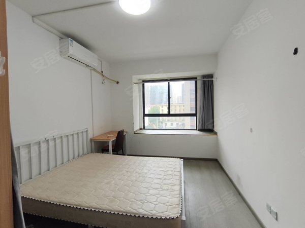 科大西区对面__西湖国际广场__6号线南七里_合租_大房间朝