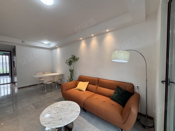 一步万向汇__地铁_自住精装_润城中心_葛大店南_杉杉奥莱