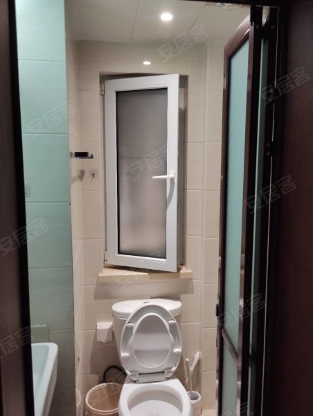 中国铁建青秀城润园_1室1厅1卫__电梯房_44平米