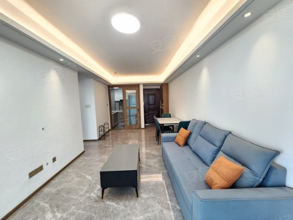 业主急租！国轩高科旁（锦绣花城精装三房）南北通透！拎包入住