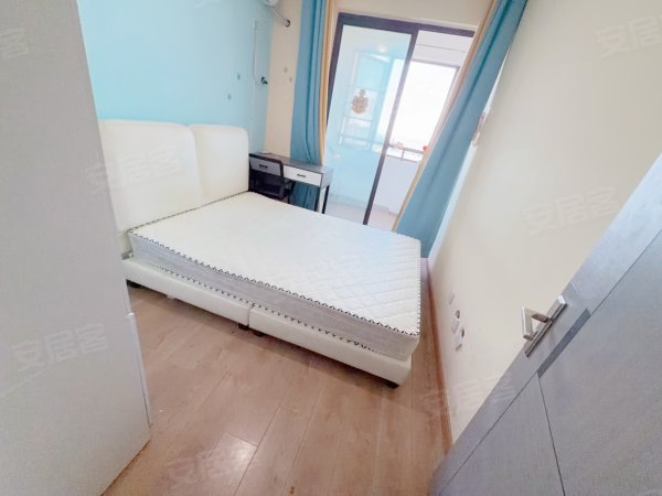 押一付一拎包入住无中介费可