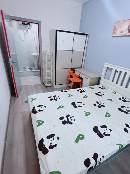 新店东苑有5_50独立卫生间可短租（不是中介）无看房费