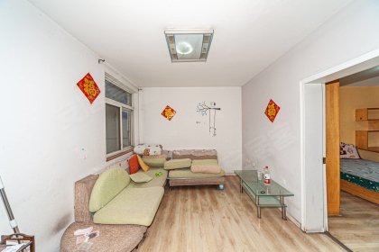金濠小区_拎包入住_通风好_2室1厅1卫