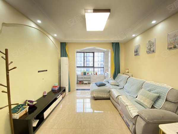 宝能二期业主自住精装边户三房全屋定制带暖气品牌家电家具随时看