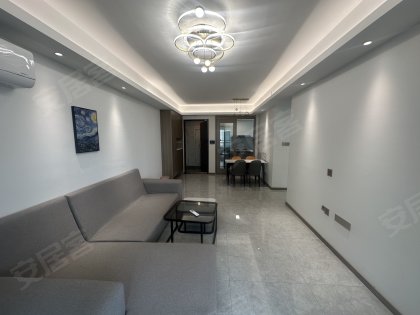 实拍_绿地中心_凌大塘_锦绣兰庭_精装三房_家具家电齐全