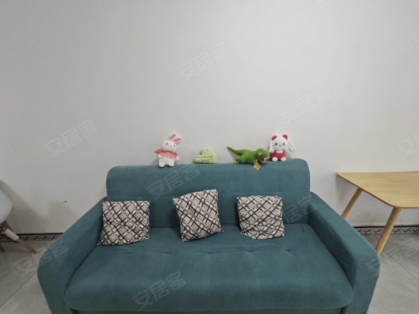 实拍！6号线地铁口欣南嘉园精装一室近五彩城海卉花市_多套可选