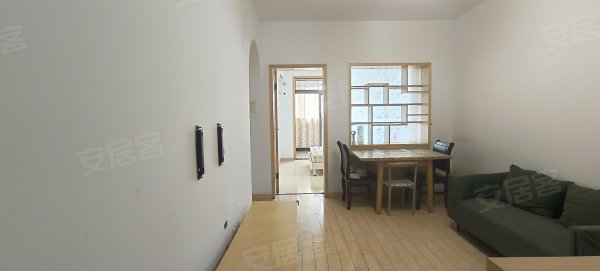 3号线地铁口_宜家华联万象汇_精装修拎包即住电梯商品房