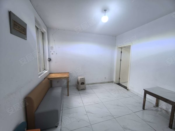 甘泉新村(西区)_1室1厅1卫__45平米