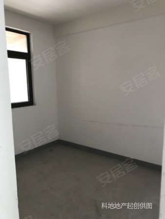 光明尚海湾 汇宇学府 户型方正 东边套 有钥匙