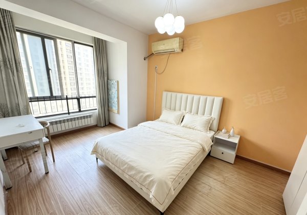 蜀山区四户室25平米正南23层