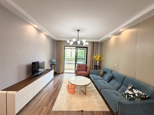 天鹅湖_四号线姚公庙附近_自住精装三室_四季恒温_性价比很高