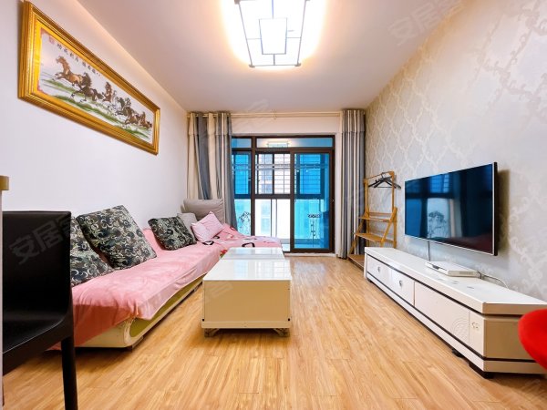 翰林园_2房住家装修_紫庐地铁口_佳源广场