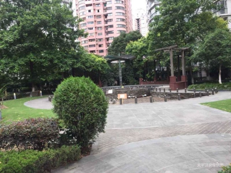 上海房产网>上海二手房>长宁二手房>中山公园二手房>鸿凯湾绿苑>800
