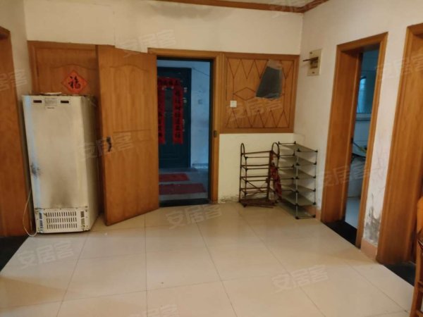 新上实拍红旗建材市场仙居苑_2室1厅1卫_家电齐全_通风好