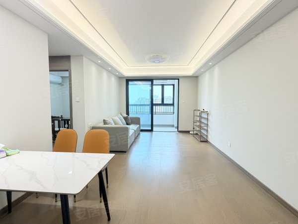 和锦西园业主急租_三台空调_家具家电齐全_随时看房
