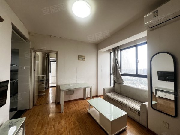 后街旁_和昌都汇华府住宅一室_朝南采光好_带燃气民水电_急租