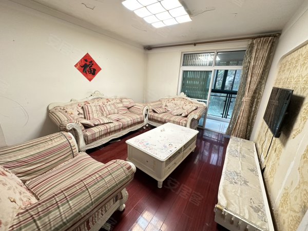 本人实拍_颐和花园慧苑新出好房_一楼_家具齐全_拎包入住急租