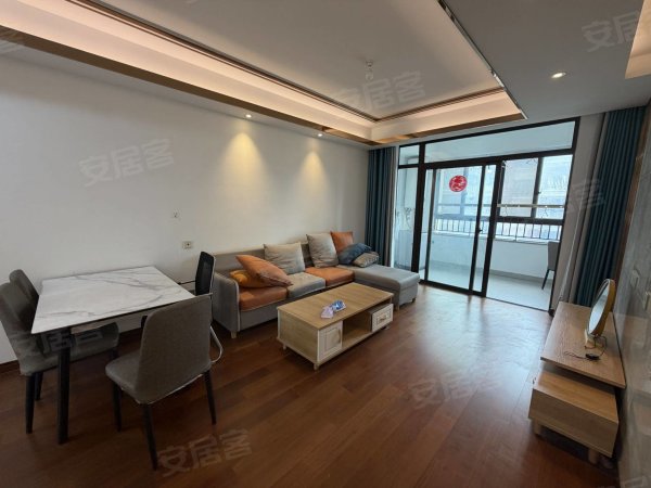 豪门金地_边户三房2卫_民用水电_全屋空调有地暖_随时看房
