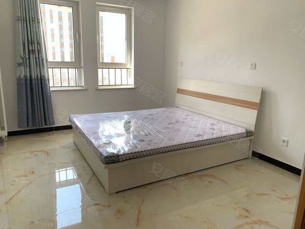 北京大兴庞各庄隆兴园隆兴园一里 精装两室合租主卧 家具家电齐全