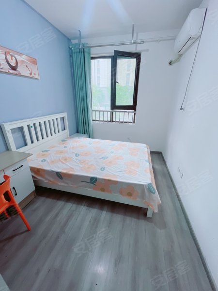 新店东苑实拍，独立卫生间可短租，不是中介