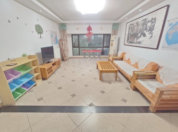 实拍印象西湖3室2厅2卫_四台空调锅炉供暖近西湖广场