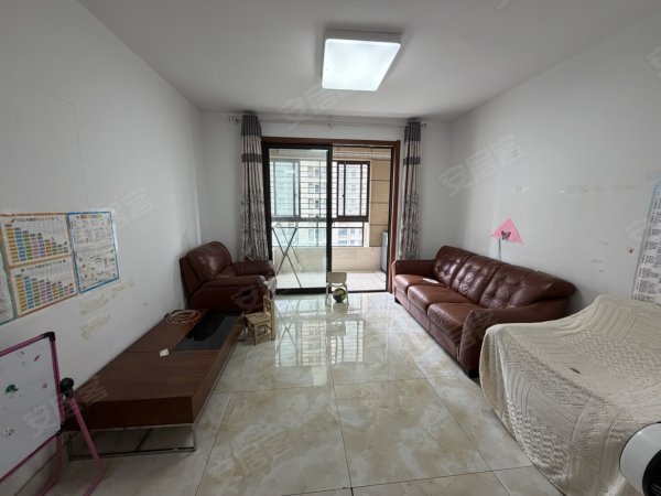 中铁滨湖名邸精装二室_带暖气_近旭辉御府_高速_陪读住家客户