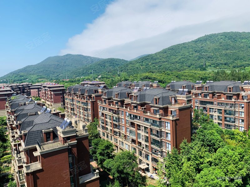 万科金色半山刚需三房适合一家四口人居住