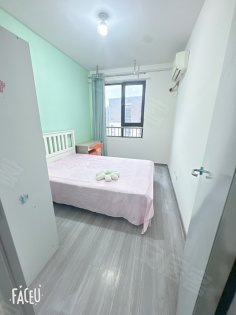 新站广场附近单间带独卫出租付一押一拎包入住可短租无中介F