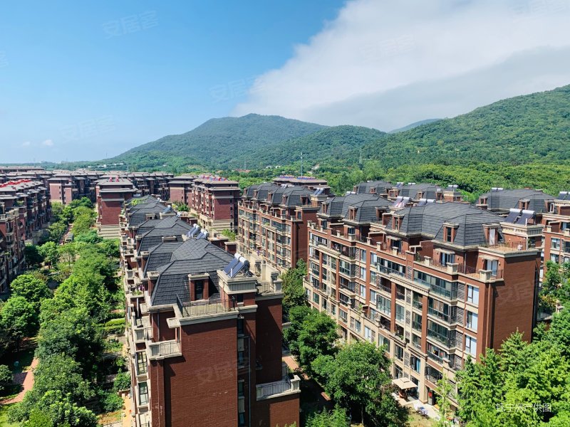 万科金色半山刚需三房适合一家四口人居住