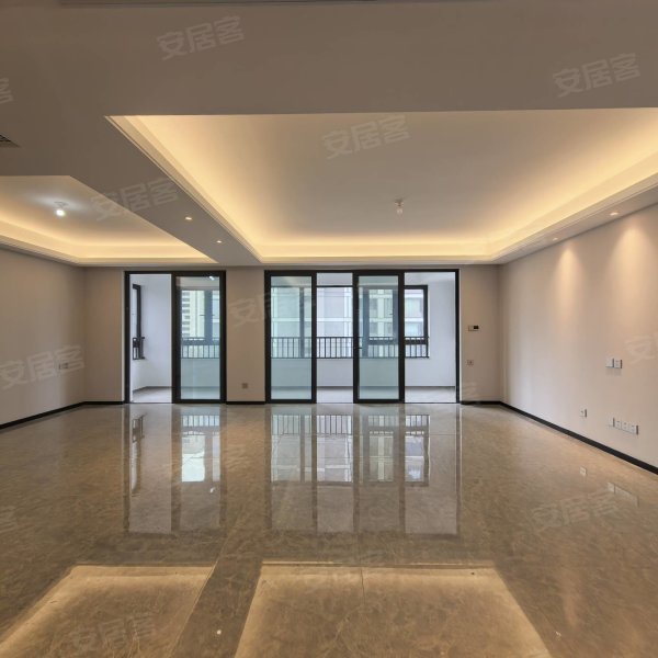 自带家具首选！省府中轴国企建发打造_180平三房三卫一梯一户