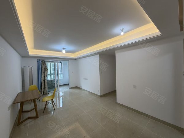 九中陪读首选_小区商品住宅_房间非常干净_配套齐全_房主好说