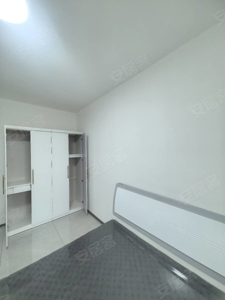 南岗惠园(D区)_2室1厅1卫_急租房源_家电齐全